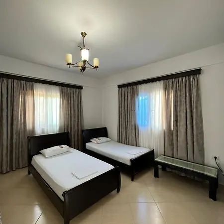 펜션 Eriseld 사밀